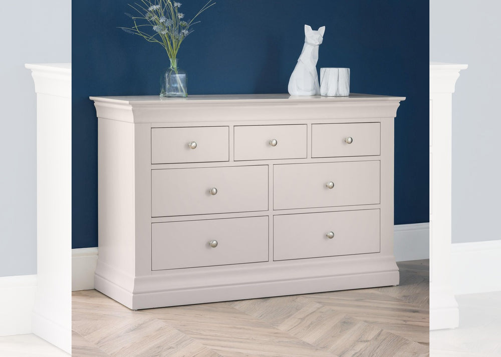 Clermont 4+3 Drawer Chest