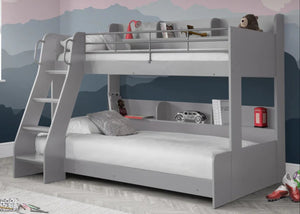 Domino Triple Sleeper