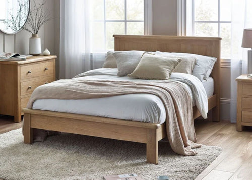 Memphis Limed Oak Bed