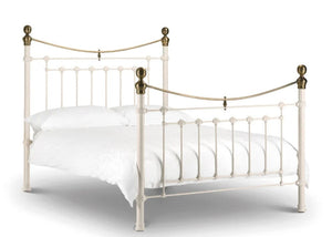 Victoria Bed